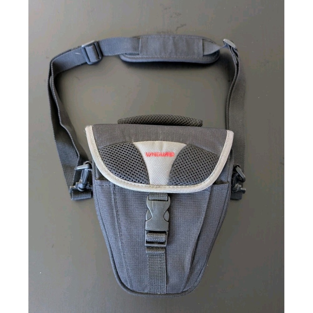 Vanguard  Camera Bag Case DSLR Black‎ Shoulder Strap
